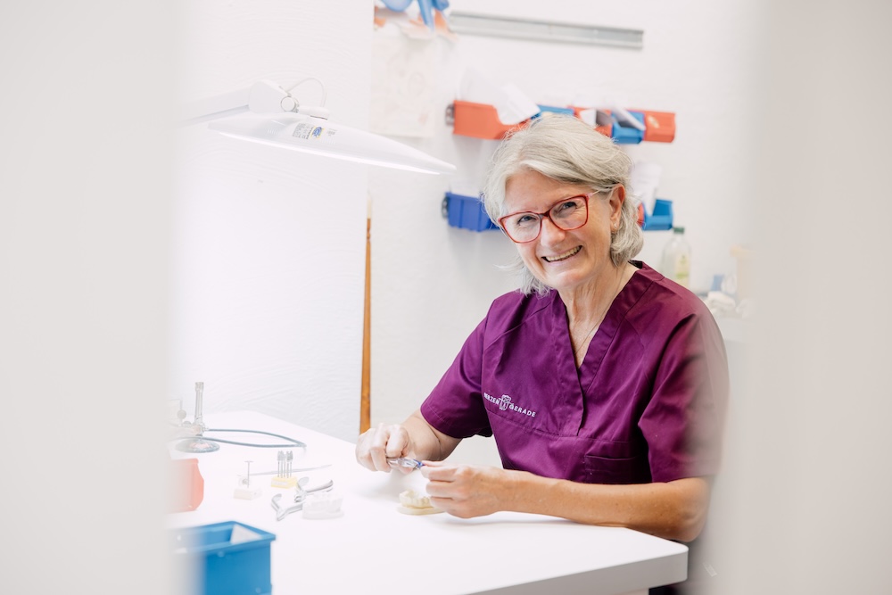 kieferorthopaede-meerbusch-dr-josefine-boldt-labor kieferorthopaede-meerbusch-dr-josefine-boldt-labor